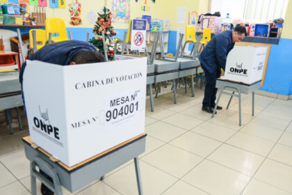 eleicao-no-peru-trava-com-15-mil-contestacoes-e-resultado-oficial-so-saira-em-maio