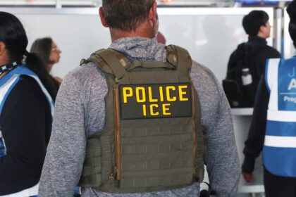 eua-pedem-saida-de-“funcionario-brasileiro”-por-manipular-imigracao