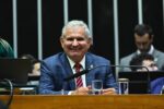 angelo-coronel-recua-e-agora-diz-que-nao-e-contra-reducao-da-jornada-6×1