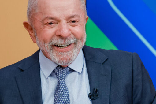 aprovacao-de-lula-apresenta-melhora-em-maio,-segundo-pesquisa-btg/nexus