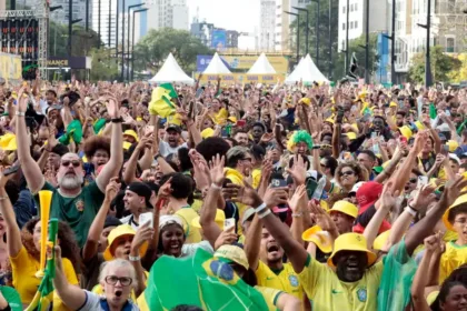o-“guru”-das-copas-errou:-brasil-elimina-japao-e-derruba-previsao